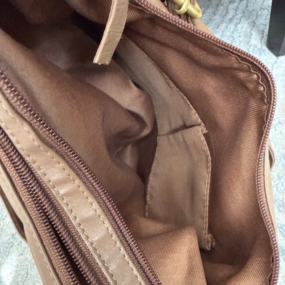 Great American Leatherworks Brown Leather Crossbody Bag - Picture 8 of 9